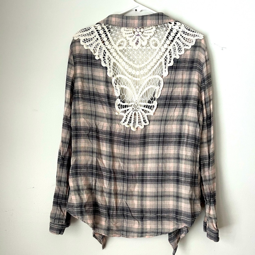 Alya Boho Flannel with Lace